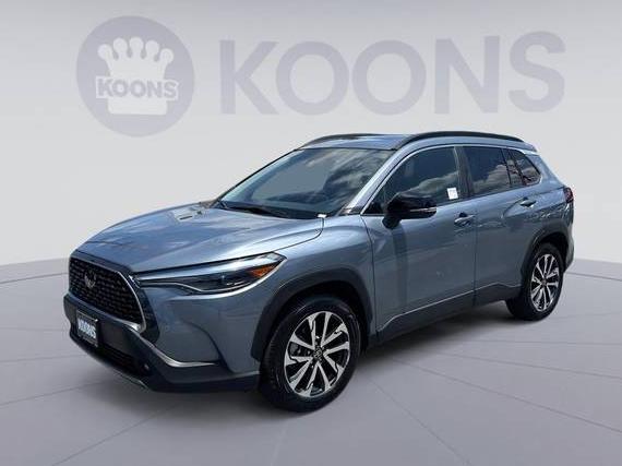 TOYOTA COROLLA CROSS 2022 7MUDAABG9NV019400 image